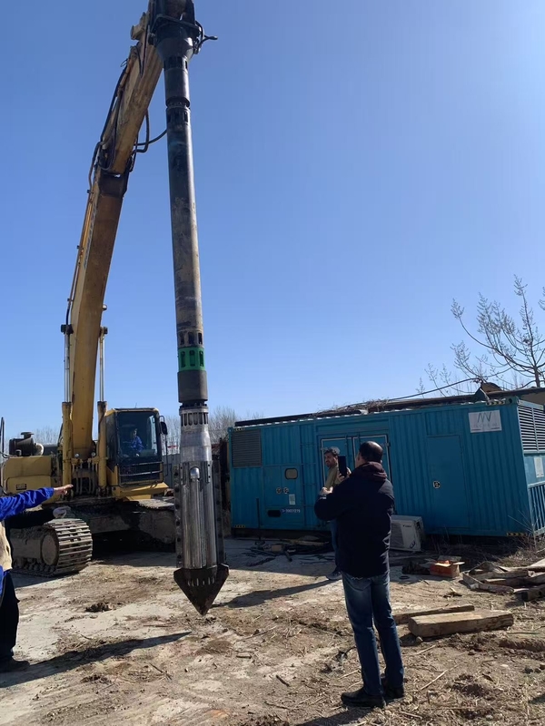 BVEM 2600 R/Min سرعة الدوران الهيدروليكية Vibroflot بناء ربط الماء والهواء لتحسين التربة