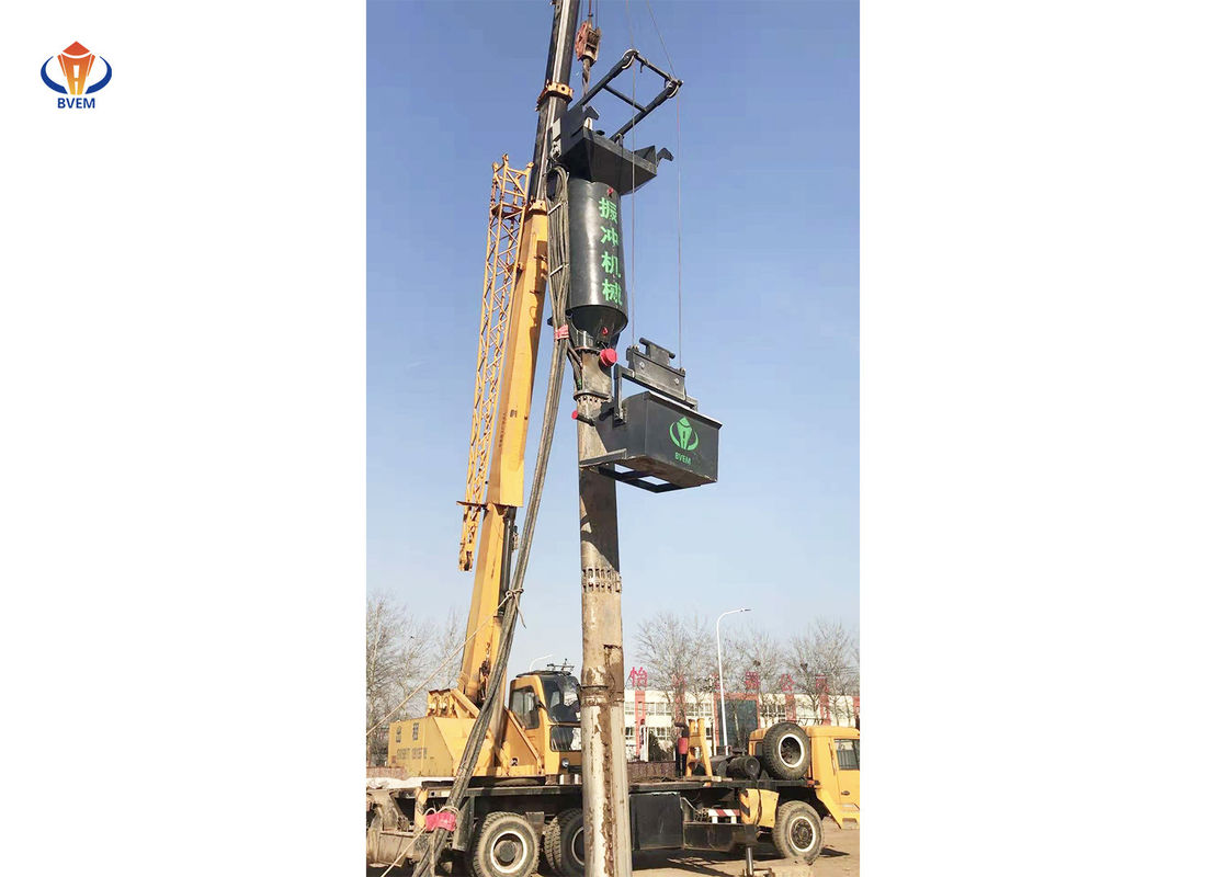حجرة اهتزازية قوية لتغذية القاع تستخدم لبناء عمود حجري في مشروع بحري BJZC-V400-180